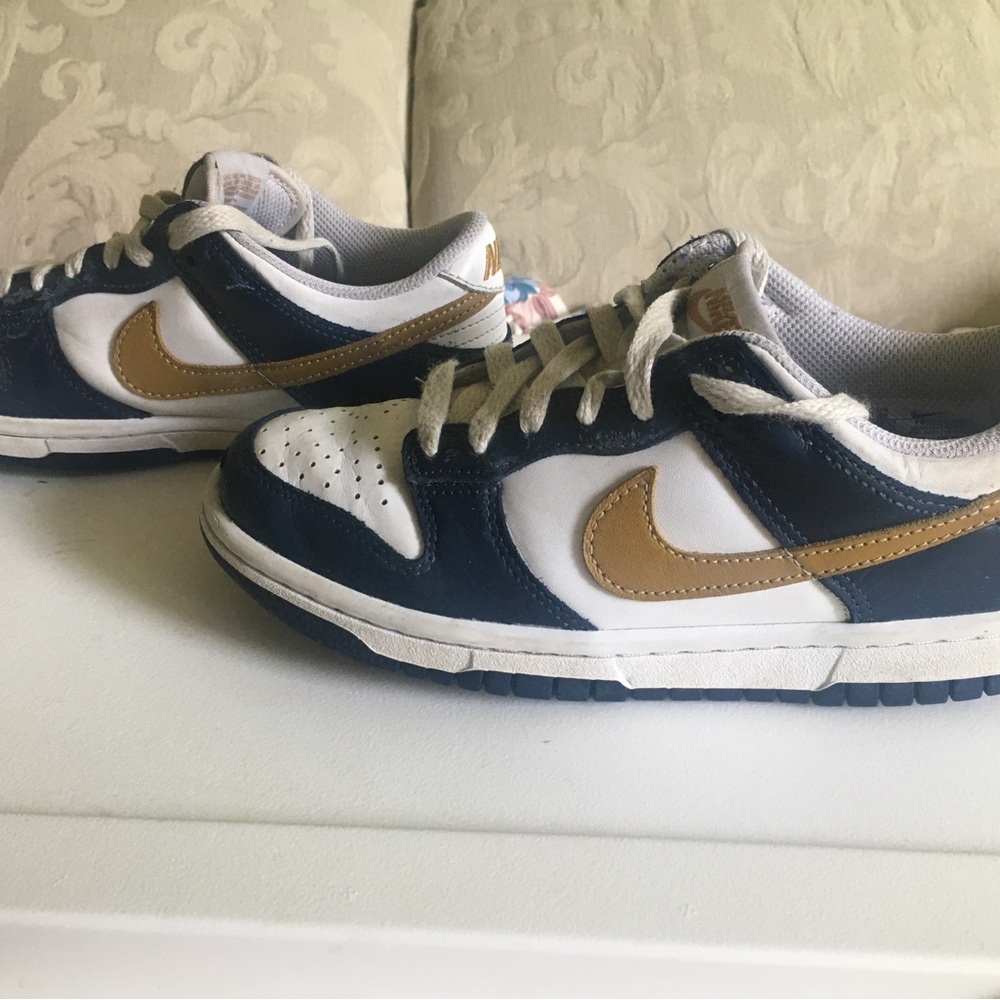 Nike Kids' Sneakers in Navy and Gold